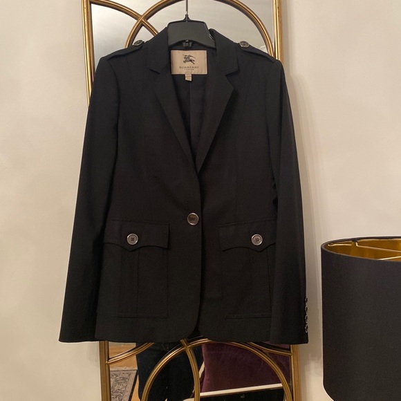 Burberry Jackets & Blazers - Vintage BURBERRY blazer. Size 8 US